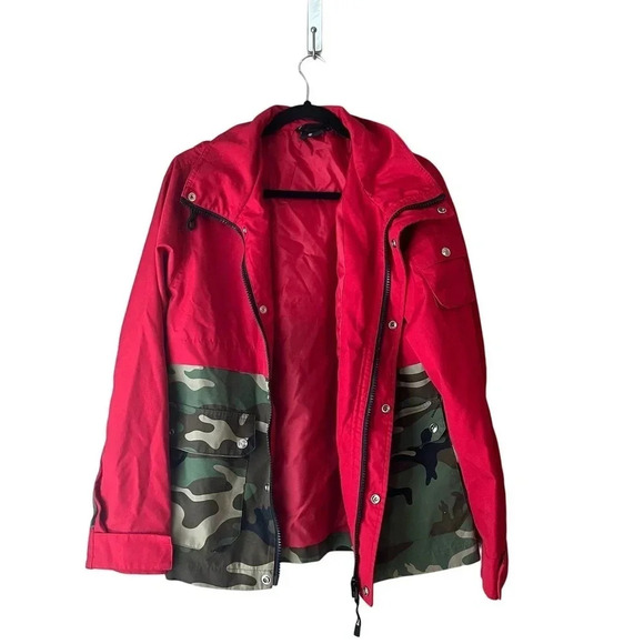 Fingercroxx Red Camoflauge Men’s Jacket Size Medium Outerwear Camo - Picture 1 of 10